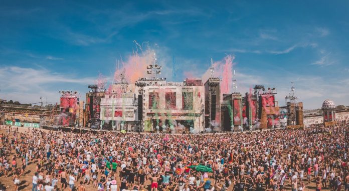 Mainstage Parookaville 2018