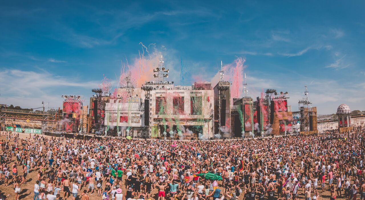 Mainstage Parookaville 2018