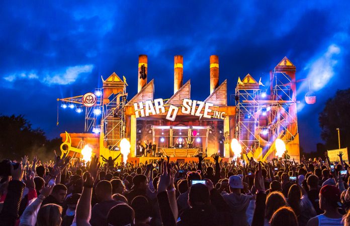 Electrisize 2017 Hardsize Stage